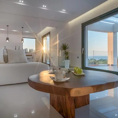 Bianca Luxury - Private Heated Pool *